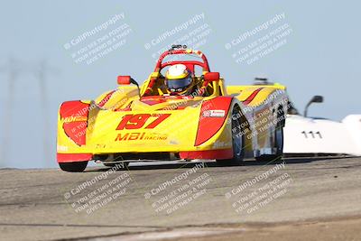 media/Oct-26-2025-CalClub SCCA (Sun) [[8ce1e69566]]/Group 6/Grapevine/